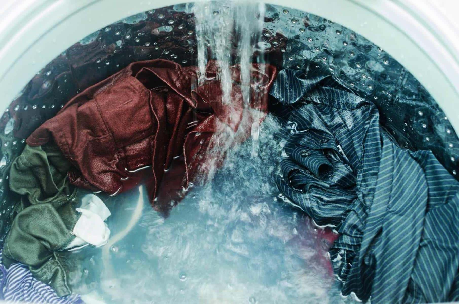 Warum sollte man nicht duschen, wenn die Waschmaschine läuft?