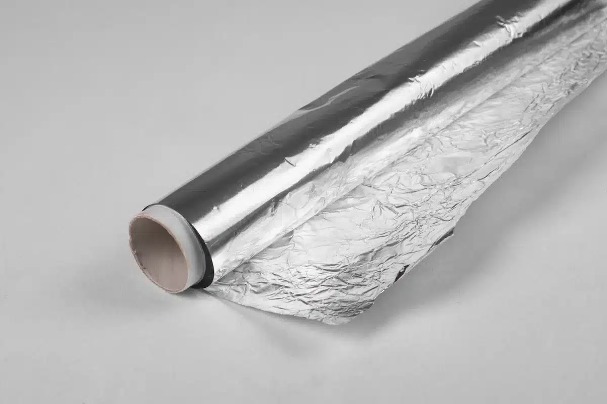 Aluminiumfolie auf die Gitter im Badezimmer legen: Warum ist das empfehlenswert und wozu dient es?