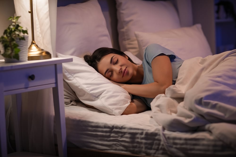 Warum können Sie nicht einschlafen, obwohl Sie müde sind? 7 Gründe, die zu Schlaflosigkeit führen